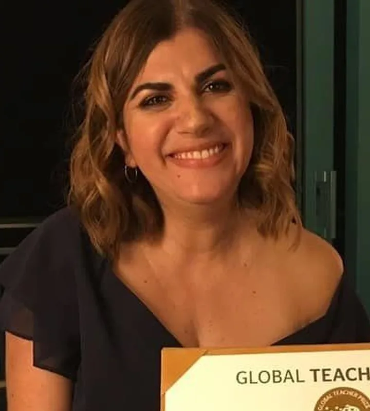 Débora Garofalo — Professora, Finalista Global Teacher Prize