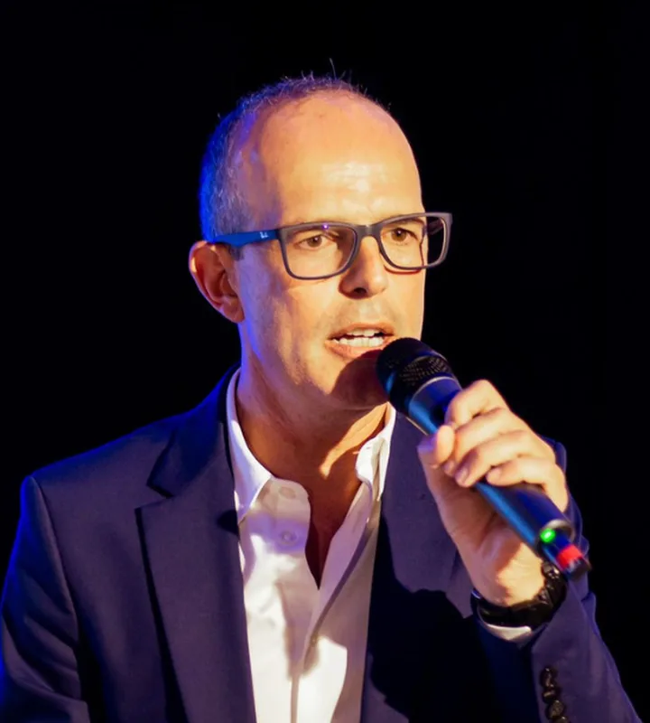 Genaro Galli — Brand & Business Strategist, Estrategeria