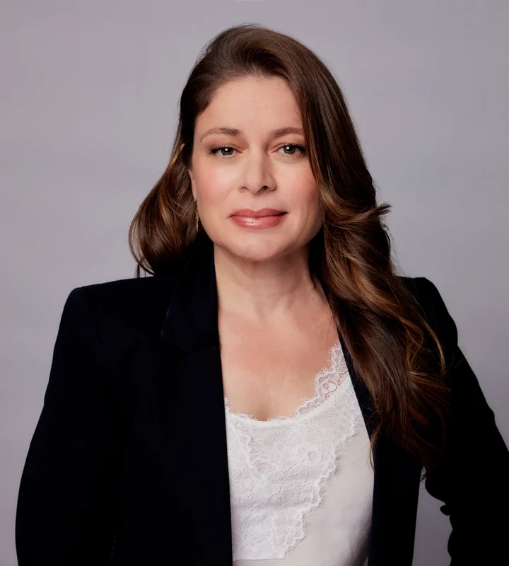 Carla Fonseca — CEO, Smiles