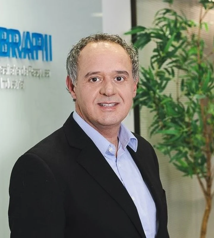 Cláudio Francisco Schefer — Líder de Programas Prioritários, Embrapii