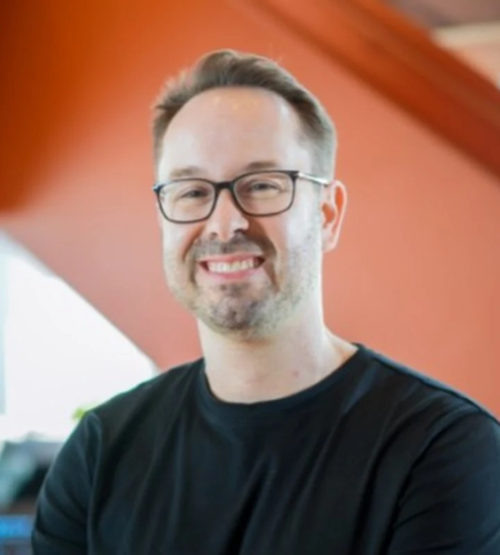 Cristiano Englert — Fundador, Connext Health
