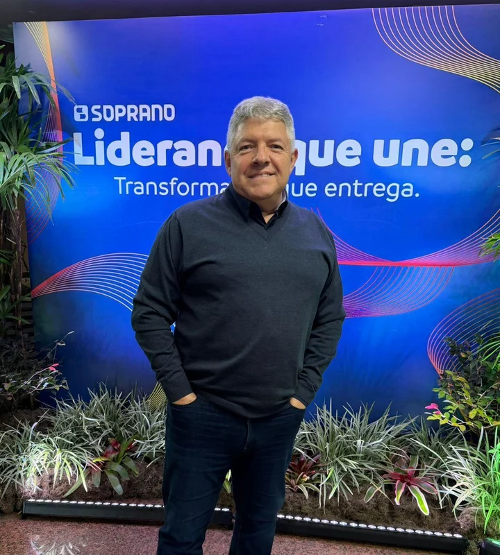 Cyro Gazola — CEO, Grupo Soprano