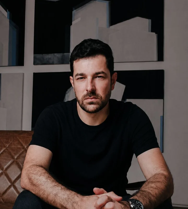 Douglas Conte — Cofundador e CEO, Qore