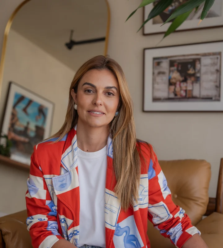 Mariana Achutti — CEO, Newnew