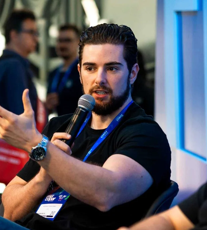 Rodrigo Cavalheiro — Presidente, AGS