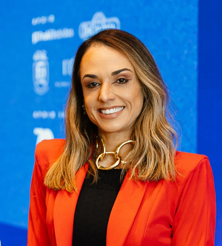 Taíse Bazilio — Sócia-Diretora, Able