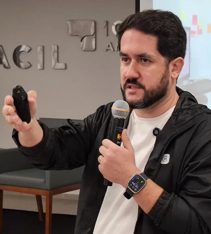 Tiago Mário — Founder e CEO, Clínica Experts