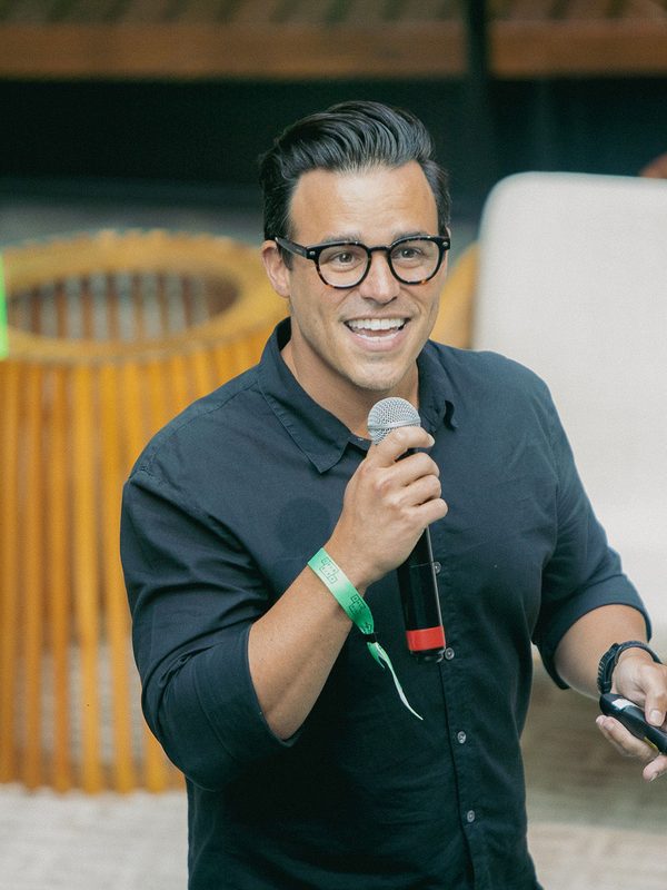 Ricardo Dias — Co-Founder, AURA Beauty